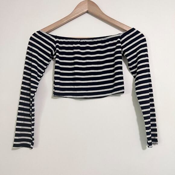 Missguided Navy and White Striped Off the Shoulder Long Sleeve Crop Size 8 - Picture 4 of 5